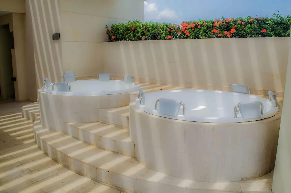 Beautiful Sea View Apartment Santa Marta